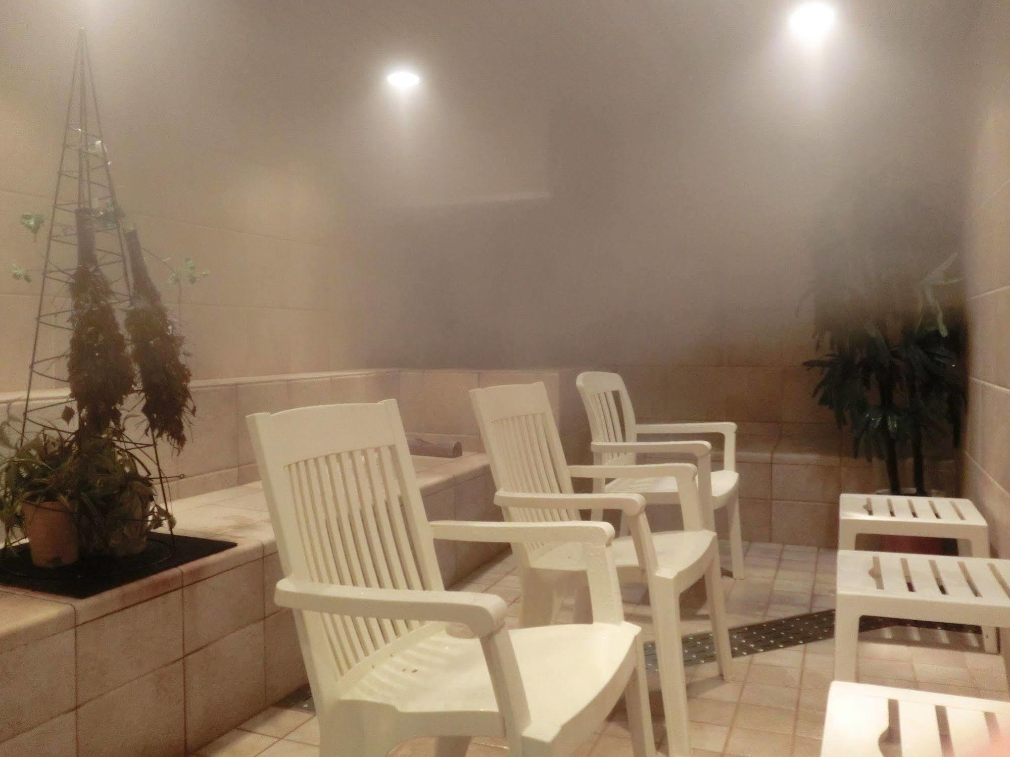 Wellbe Meieki Nagoya Exterior photo